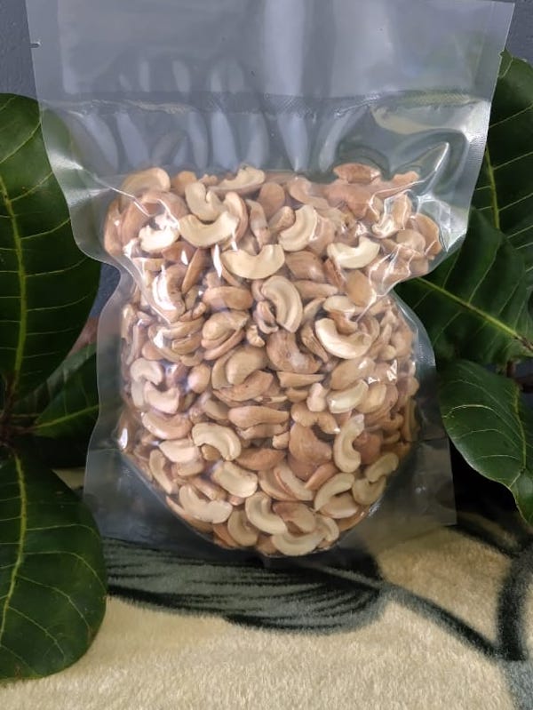 4 Piece Cashews - 250g
